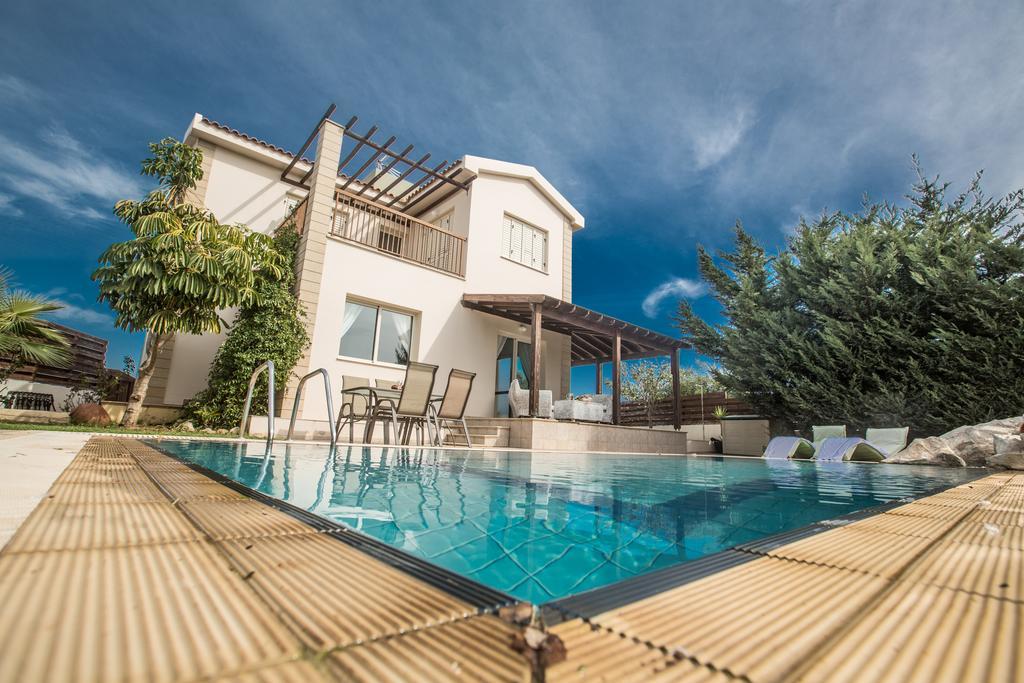 Sunny Coast Villa Ayía Nápa Extérieur photo