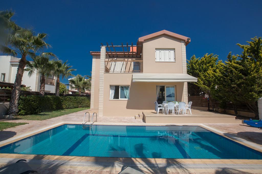 Sunny Coast Villa Ayía Nápa Extérieur photo